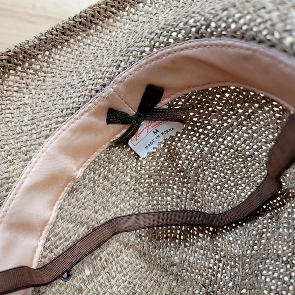 Vintage Tan Straw Hat with Brown Band - Picture 5 of 12